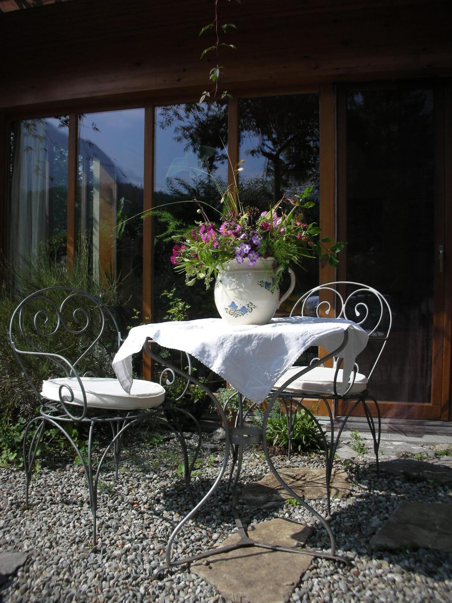 Dunkel Blaue Maus Bed & Breakfast Meiringen Ngoại thất bức ảnh